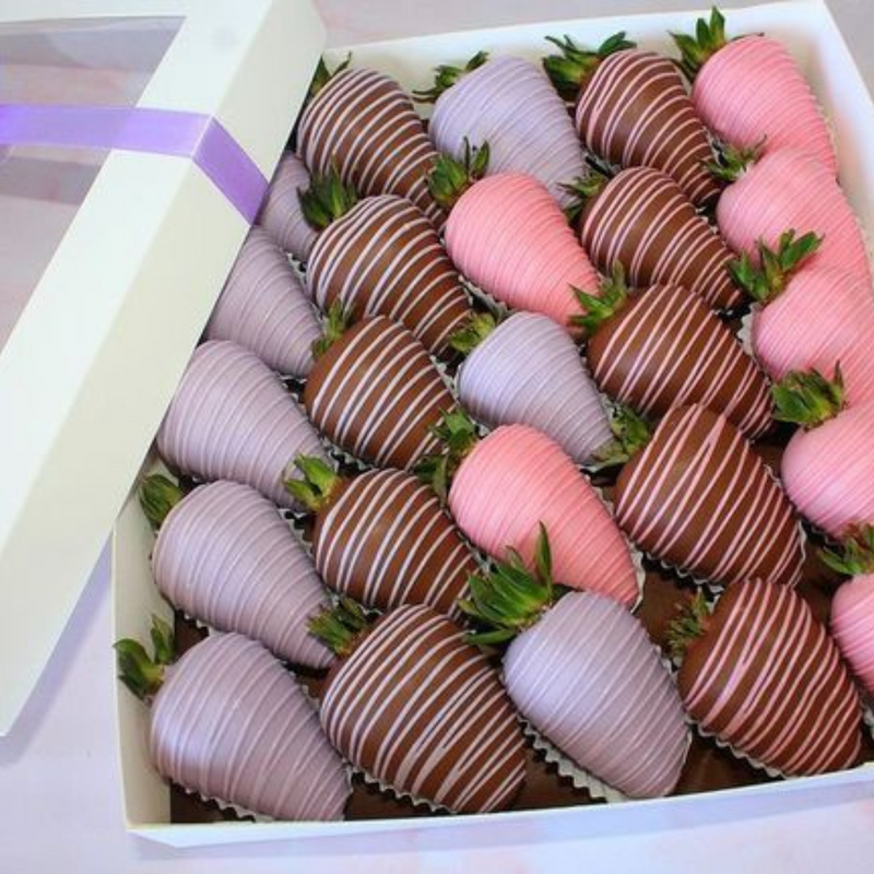 Mother's Day -Chocolate covered strawberries gift box