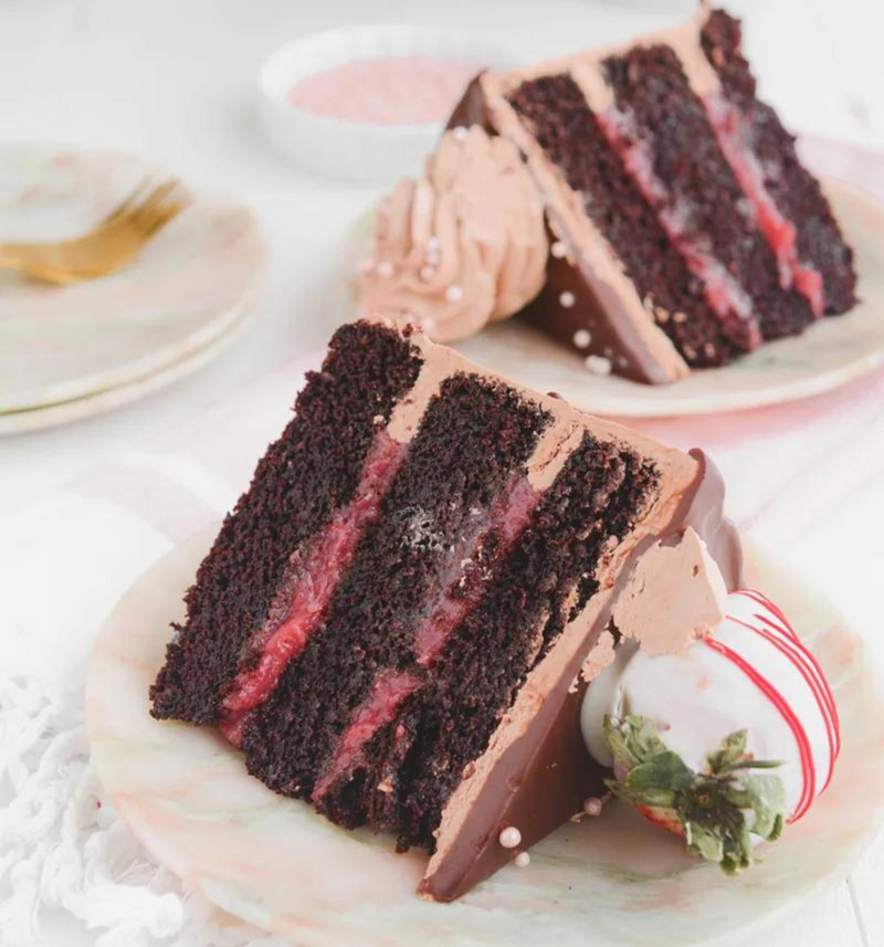 Chocolate Covered Strawberries Cake