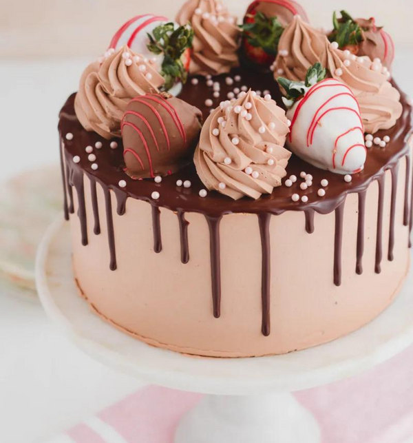 Chocolate Covered Strawberries Cake