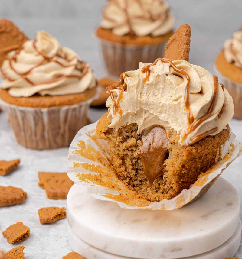 Chocolate biscoff cupcake